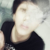 后來把有關(guān)你的一切通通的都刪掉
只想告訴你
我要把你忘掉
